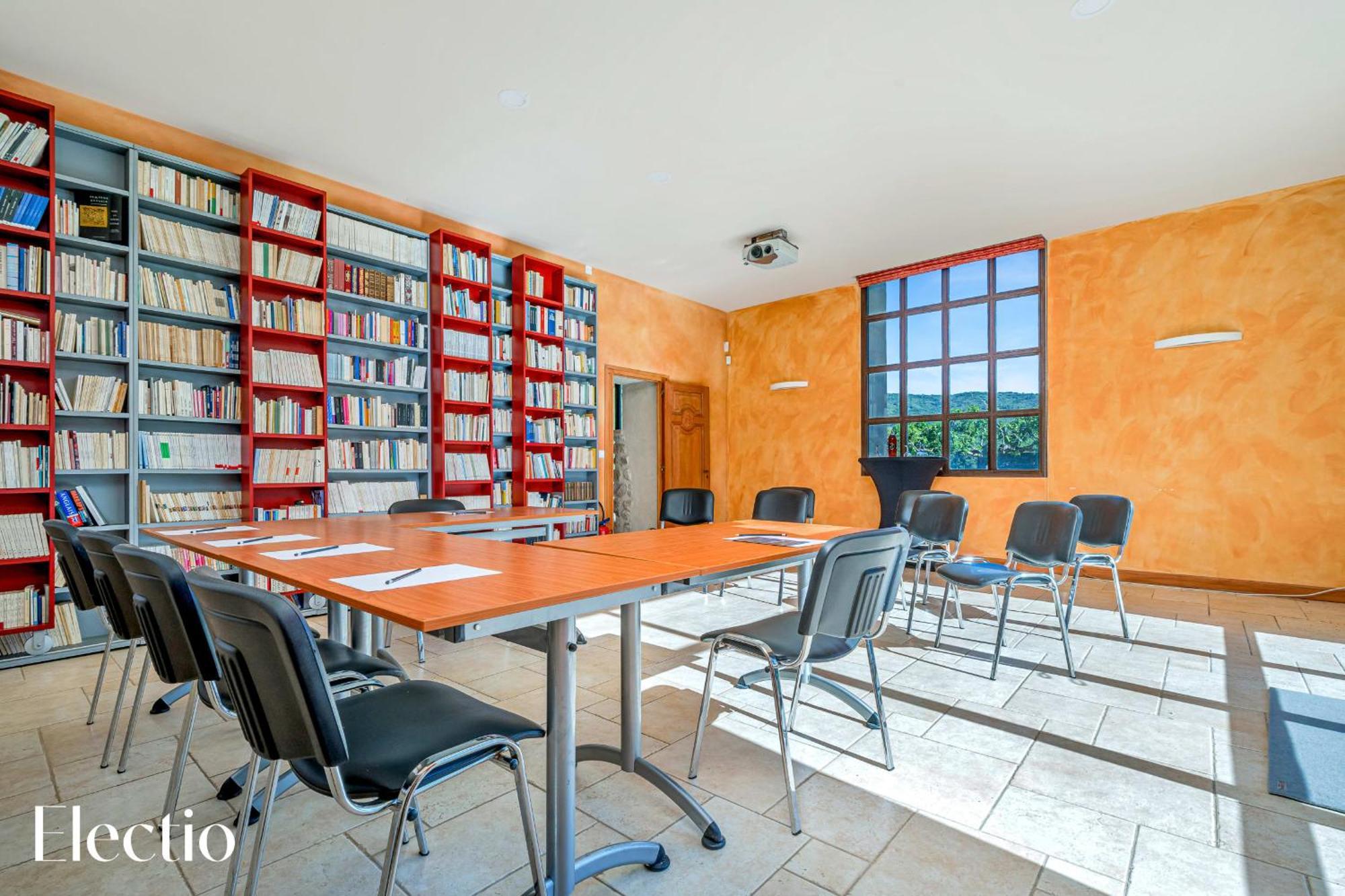 Aparthotel Bastide Domaine Tour Campanets Le Puy-Sainte-Réparade Exteriér fotografie